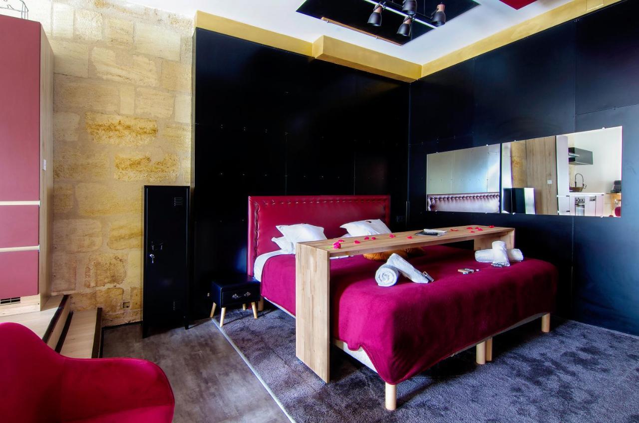 Mieuxqualhotel Jacuzzi Privatif Love Room Bordeaux Eksteriør billede